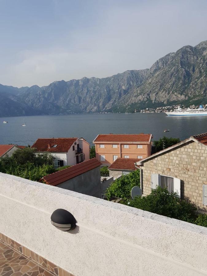 Alisa Sea View Apartment Prcanj Kotor Exterior photo